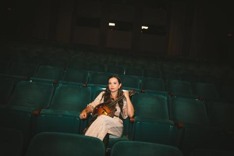 Sierra Hull ’11