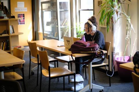 studentatlibrary